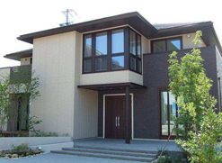 鋼結(jié)構(gòu)別墅多少錢(qián)一個(gè)平方？影響別墅造價(jià)的因素